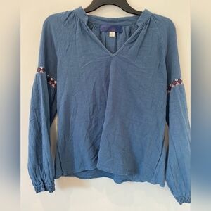 Vneck Long Sleeve Top